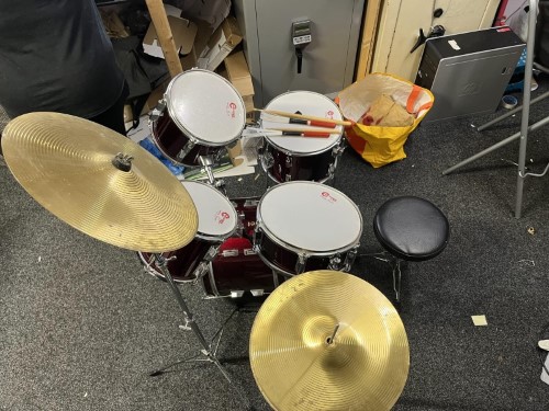 Percussion White Plus Childs Beginners Drum Set Comes With 2 Sets Of