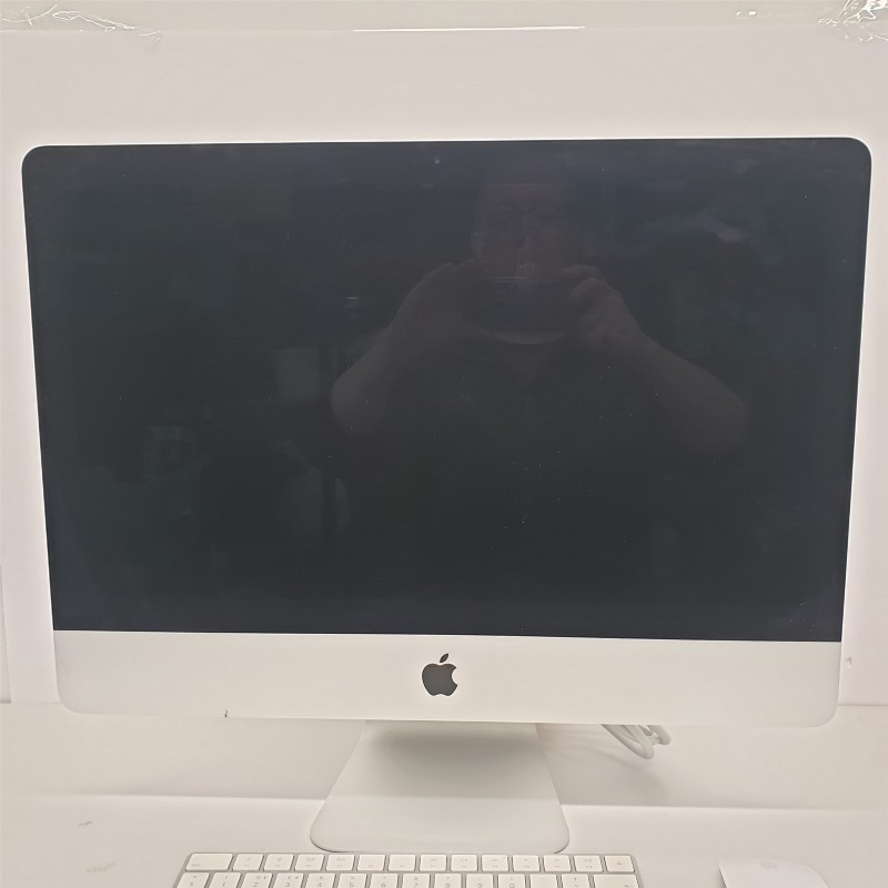 Apple iMac 21.5 Inch 2015 All In One Desktop PC. Intel Core i5 8GB ...