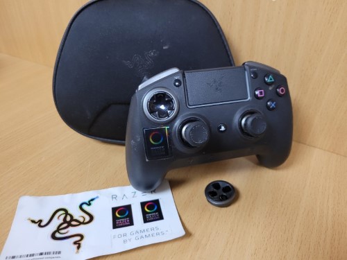 Razer ps4 sale controller raiju ultimate