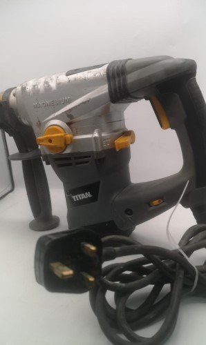 Titan rotary hammer discount 1500w