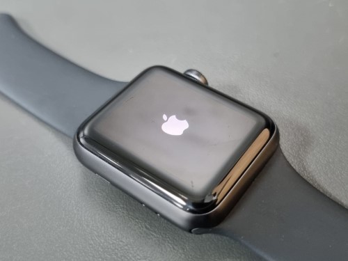 Apple watch series 3 clearance 8gb