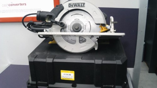 Dewalt discount dwe576k 240v