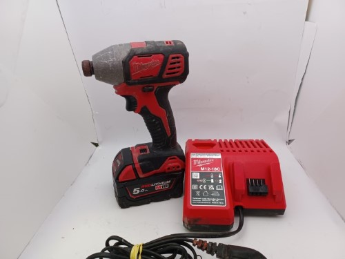 Milwaukee m18 deals bid